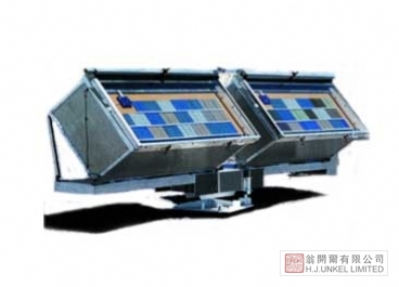 汽車(chē)內(nèi)飾曝曬試驗(yàn)箱圖片