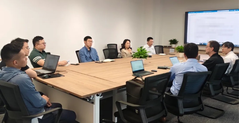歡迎美國(guó)Q-Lab公司代表團(tuán)到訪佛山翁開爾!!